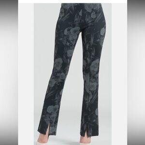 Clara SunWoo Black Floral Pull On Ponte Pants Size Large